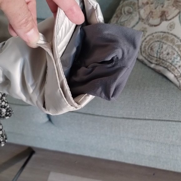 NWT Columbia Women's Lay D Down III Jacket, Size XS - Picture 4 of 10